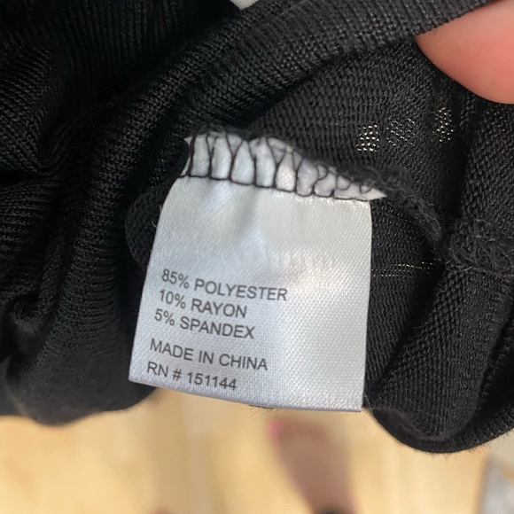 NWT - Black & White Contrast Crewneck Balloon Sleeve Sweater - Size XL - Picture 4 of 4